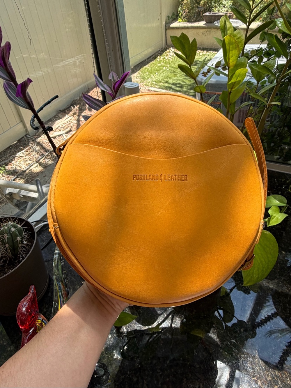 Portland Leather Sunflower Large Circle Crossbody Bag - Retired 🌻 - Picture 1 of 8